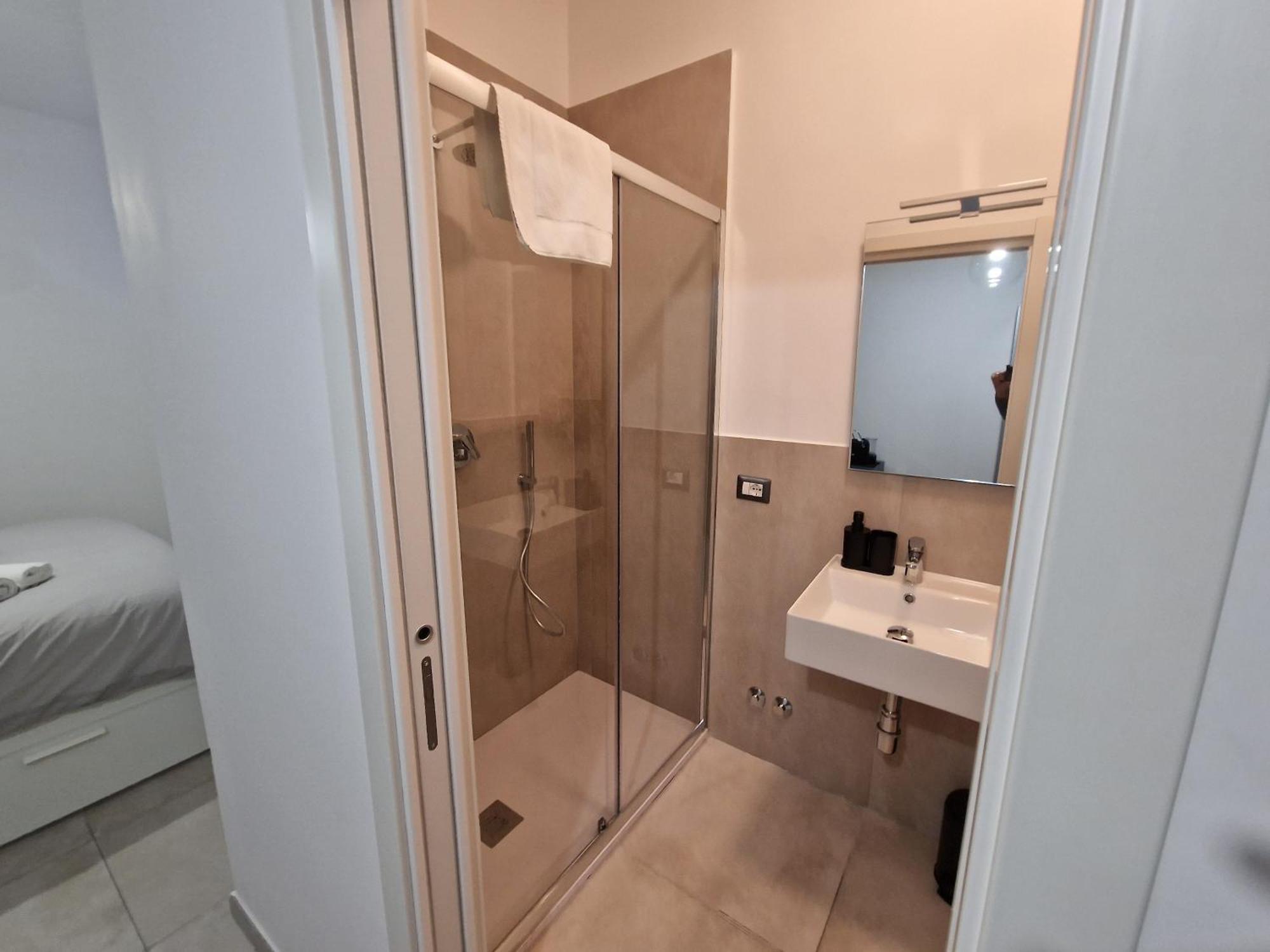 Neapolitan Skyscraper Suites Екстер'єр фото