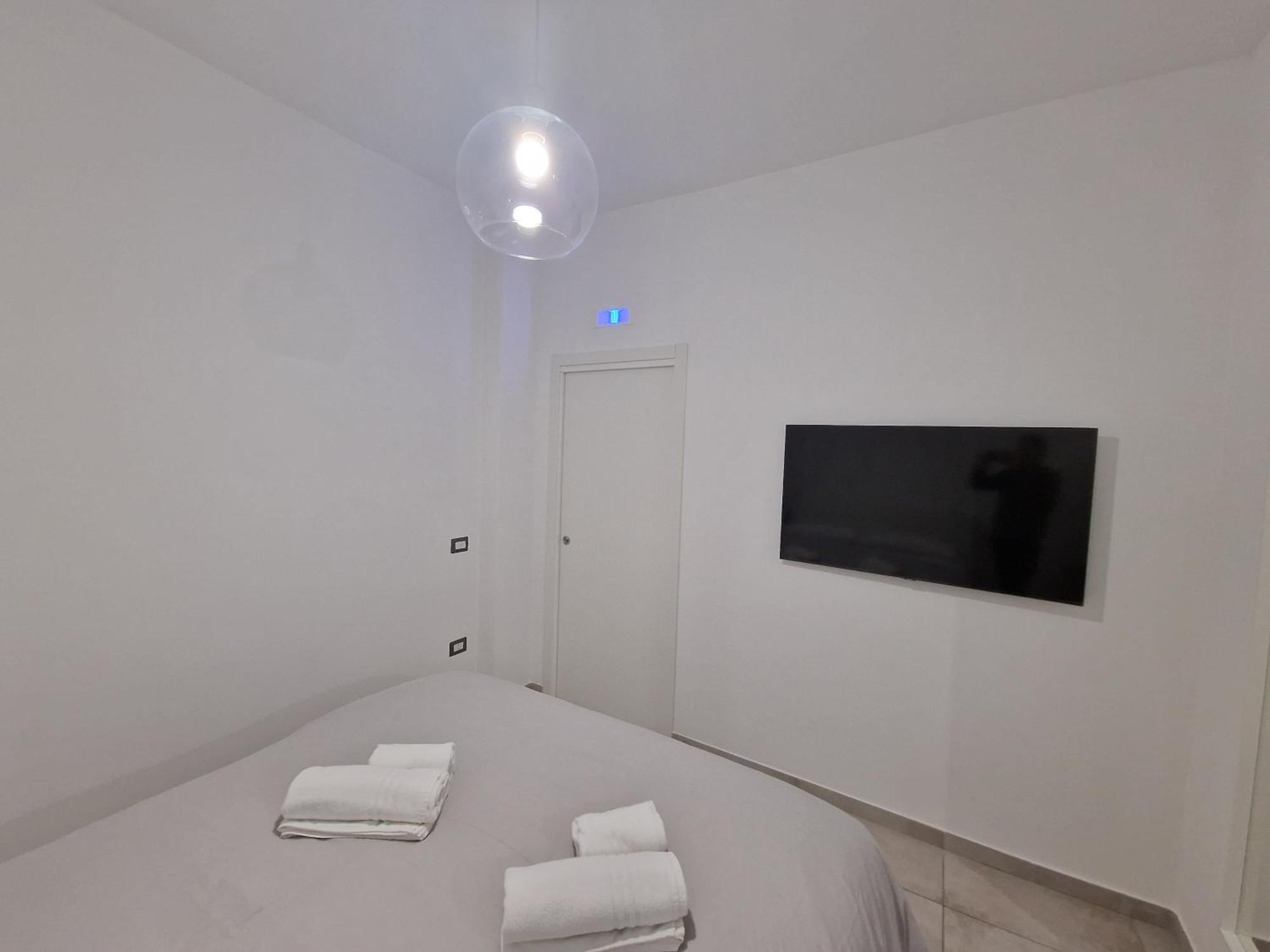 Neapolitan Skyscraper Suites Екстер'єр фото