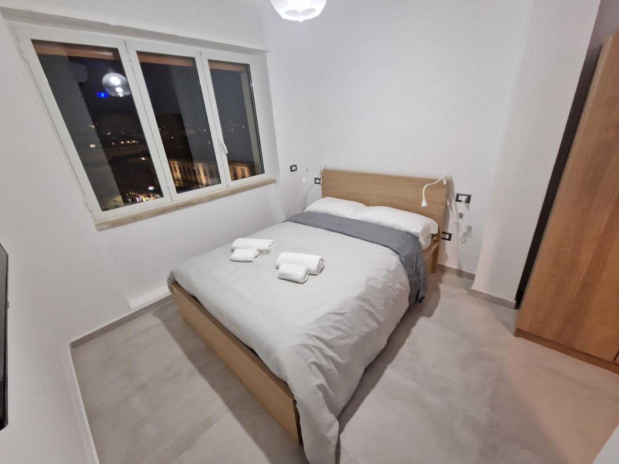 Neapolitan Skyscraper Suites Екстер'єр фото