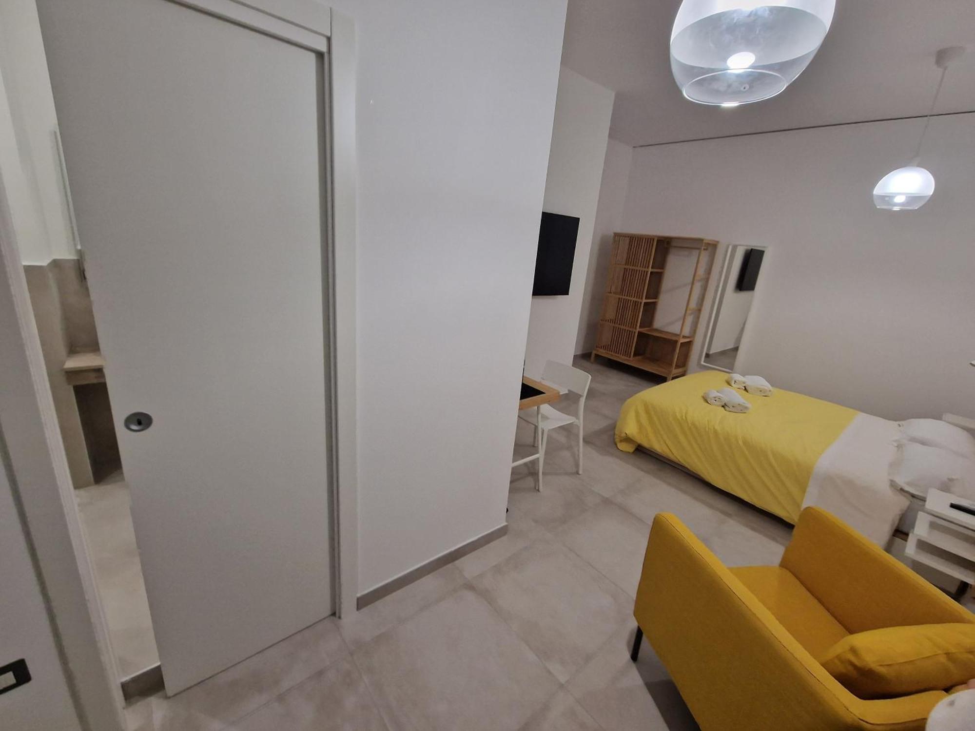 Neapolitan Skyscraper Suites Екстер'єр фото